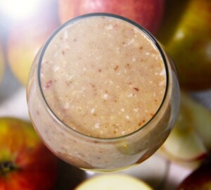 Apple and cinnamon smoothie_sq