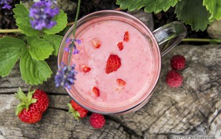 Dairy-free, creamy, garden berry smoothie with only 3 ingredients by Trinity