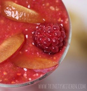 Plum smoothie by Trinity