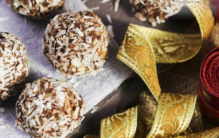 Easy Raw Chocolate & Almond Truffles