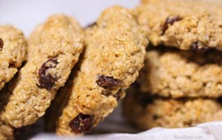 Vegan nutmeg cookies by Anastasia, Kind Earth
