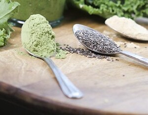 Green superfoods spoons by Trinity