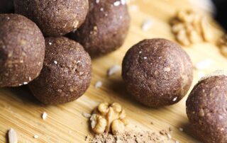 Raw cacao coconut energy balls - gluten-free, vegan by Anastasia, Kind Earth