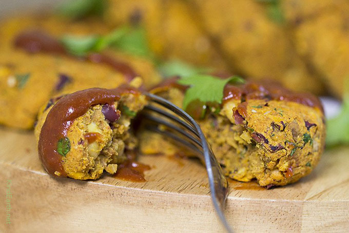 Spicy vegan bean burger recipe by Anastasia Eden