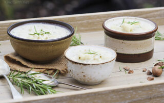 Creamy Coconut Cauliflower Soup with Nutmeg & Rosemary - vegan, gluten-free and delicious