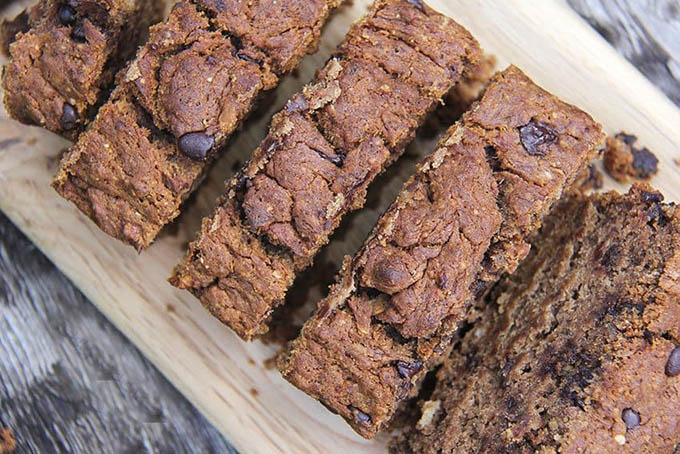 Gluten-free chocolate chip banana bread by Anastasia