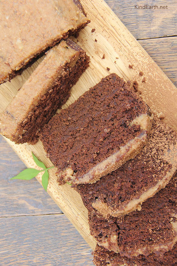 Gluten-free vegan chocolate without refined sugar by Anastasia, Kind Earth