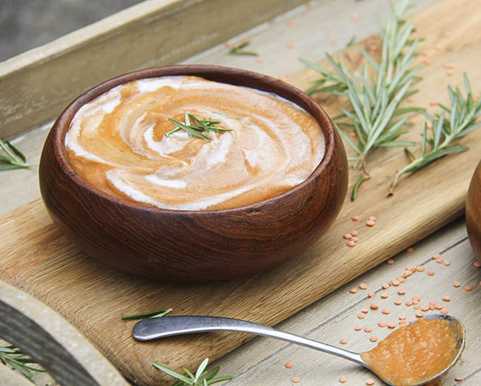 Creamy Tomato & Rosemary Soup with Sweet Potato & Lentils - gluten-free, vegan