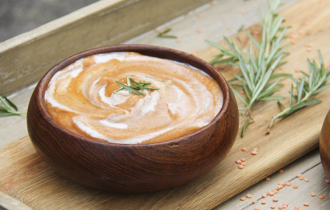 Creamy Tomato & Rosemary Soup with Sweet Potato & Lentils - gluten-free, vegan