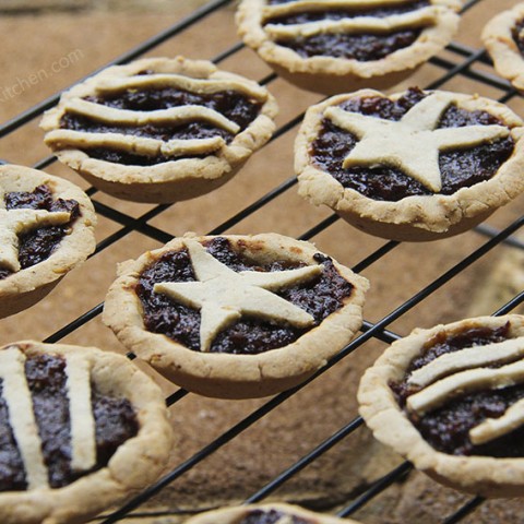 Sweet English Mince Pies for Christmas by Trinity - #glutenfree #vegan