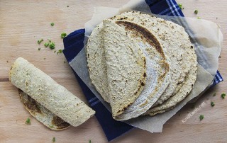 Simple Oat Wraps - using a cast iron skillet #vegan #glutenfree - staffordshire oatcakes by Anastasia at Kind Earth