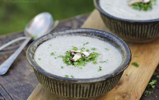Creamy mushroom soup with leek and coconut by Trinity #vegan #glutenfree