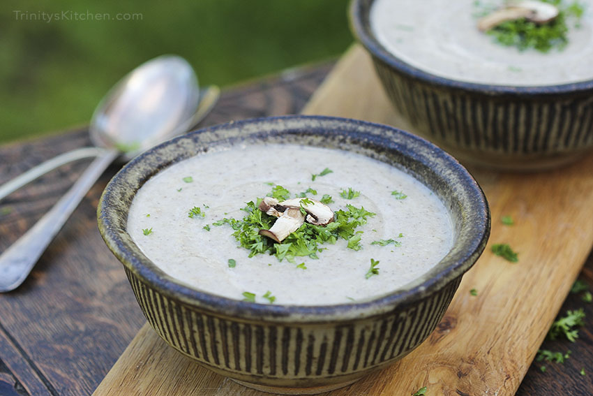 Creamy mushroom soup with leek and coconut by Trinity #vegan #glutenfree