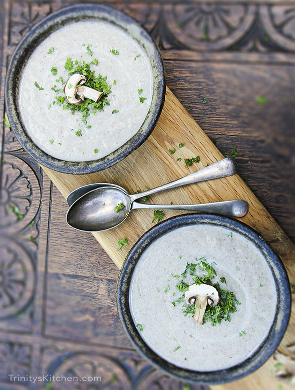 Creamy mushroom soup with leek and coconut by Trinity #vegan #glutenfree