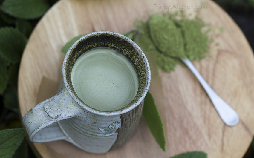 Milky Vegan Matcha with homemade plant-based milk, sweetened with maple syrup by Trinity