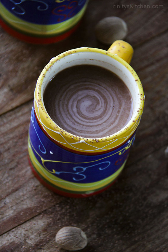 Vegan Hot Chocolate Drink with Nutmeg & Cinnamon