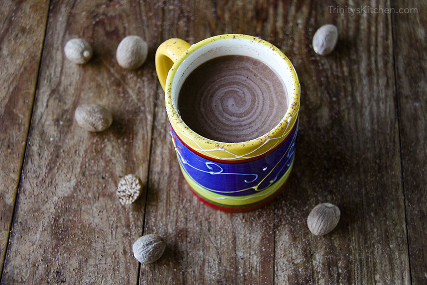 Vegan Hot Chocolate Drink with Nutmeg & Cinnamon