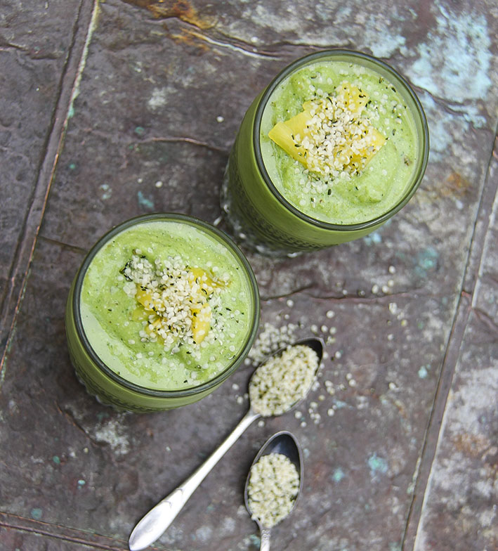 Pineapple green smoothie recipe with kale, avocado, hemp seeds and dates. By Anastasia, Kind Earth - vegan, gluten-free deliciousness