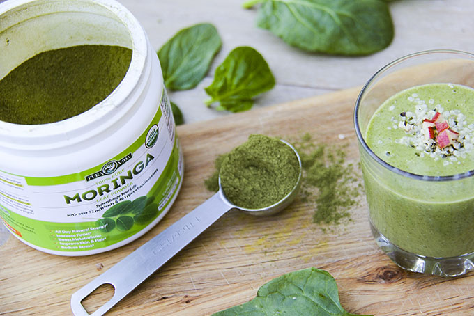 Moringa Antioxidant Rich Green Smoothie with moringa leaf powder, spinach, ginger, banana, mango, pineapple and hulled hemp seeds. Vegan, gluten-free by Anastasia, Kind Earth