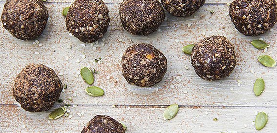 Super Seed Energy Balls with hemp, pumpkin, flax and sunflower seeds by Anastasia, Kind Earth - gluten-free, vegan