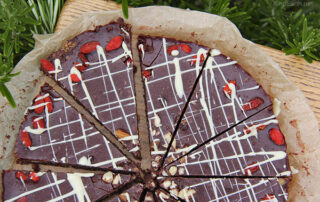 Easy vegan no bake brownies, gluten-free by Anastasia, Kind Earth