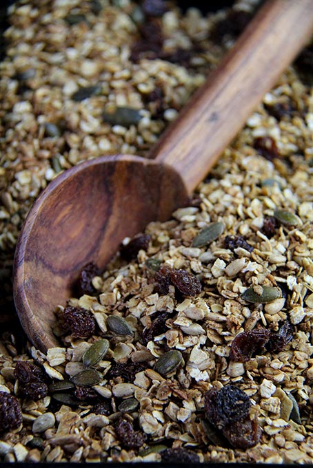 Easy healthy homemade granola recipe