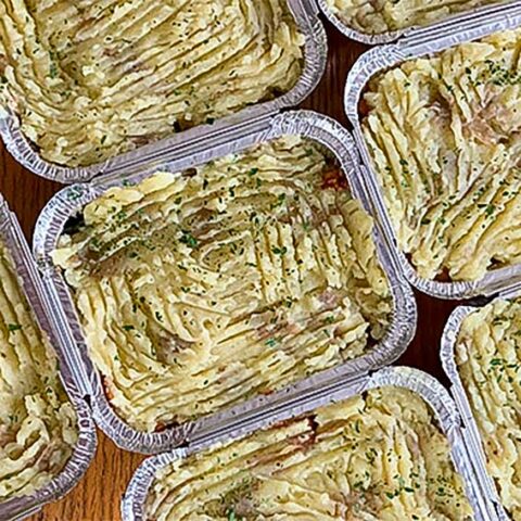 Vegan cottage pie for batch making