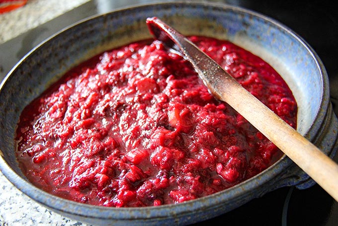 Rhubarb and blackberry stewed for filling pie