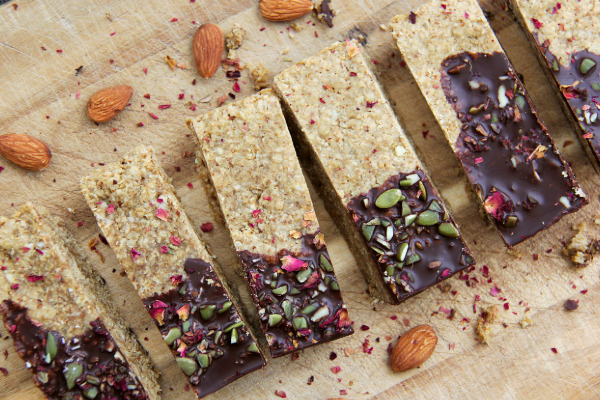 Vegan oat tahini bars