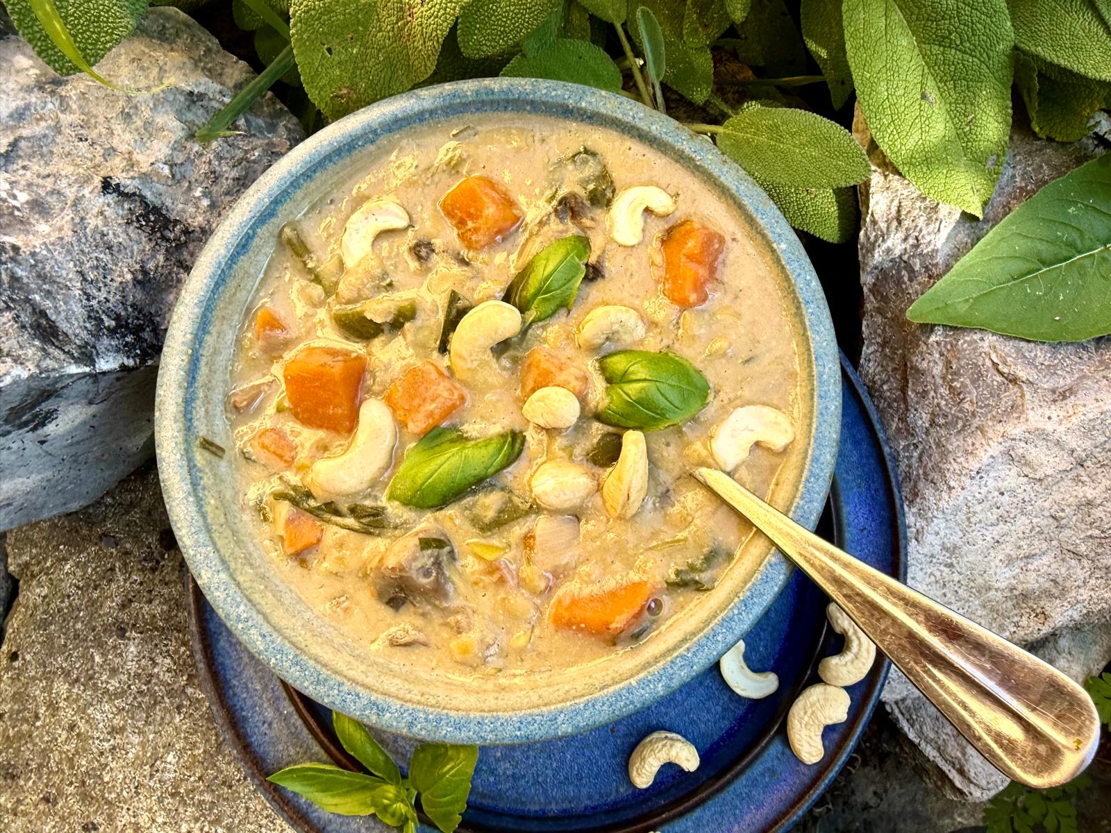 creamy cashew ginger soup - vegan gluten-free
